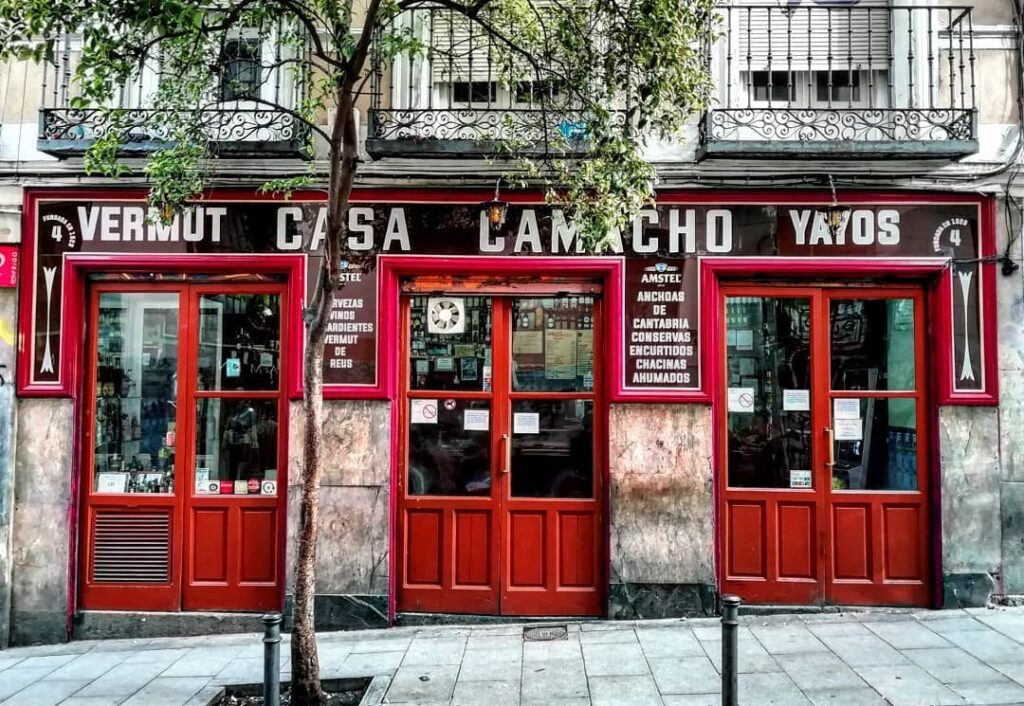 Meet hot women in Madrid at Casa Camacho